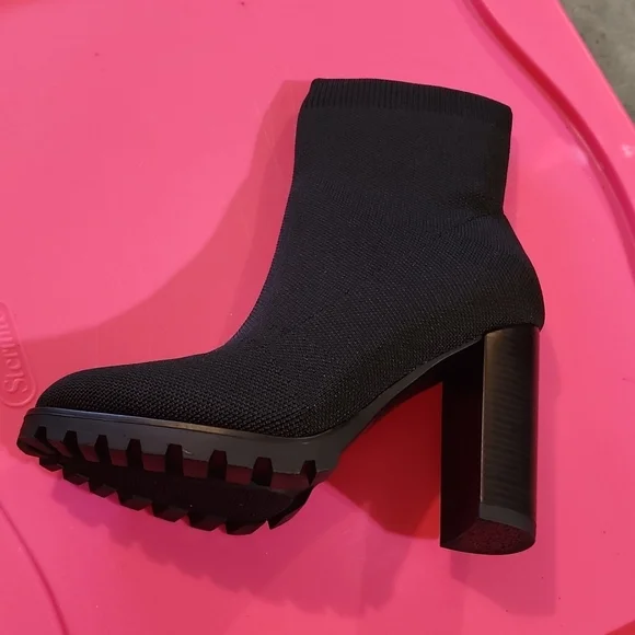 Minetta Block Heel Bootie   - Picture 4 of 5